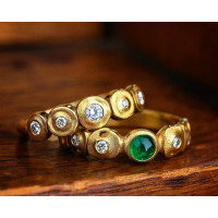 Emerald Radiance 22K Gold Convertible Ring & Earring with Diamonds